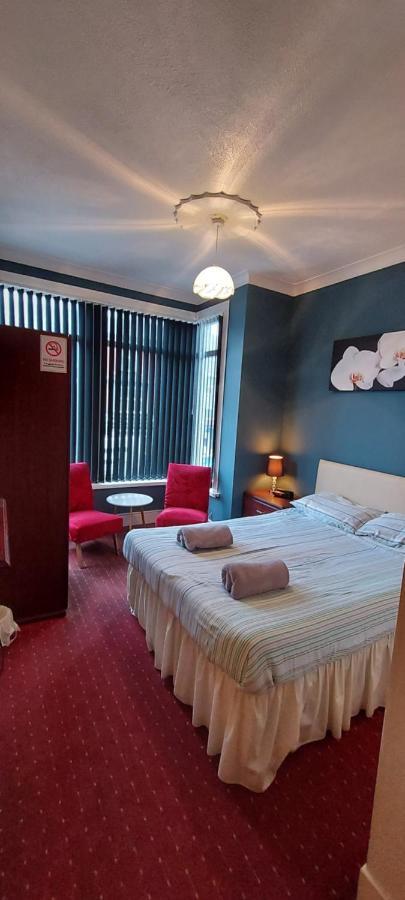 The Rhyl Bed & Breakfast Blackpool Exterior foto