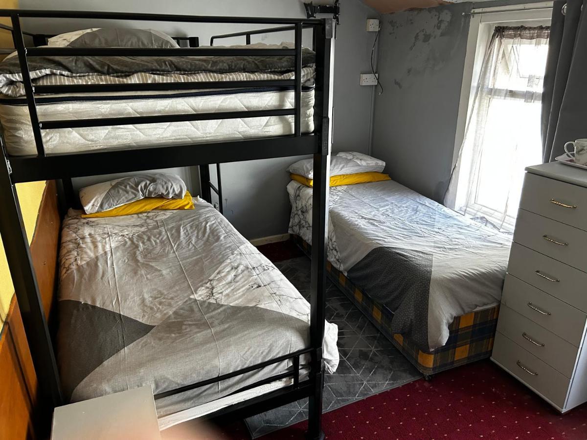 The Rhyl Bed & Breakfast Blackpool Exterior foto