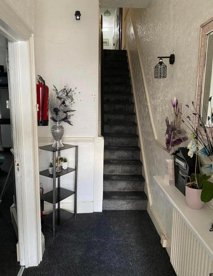 The Rhyl Bed & Breakfast Blackpool Exterior foto